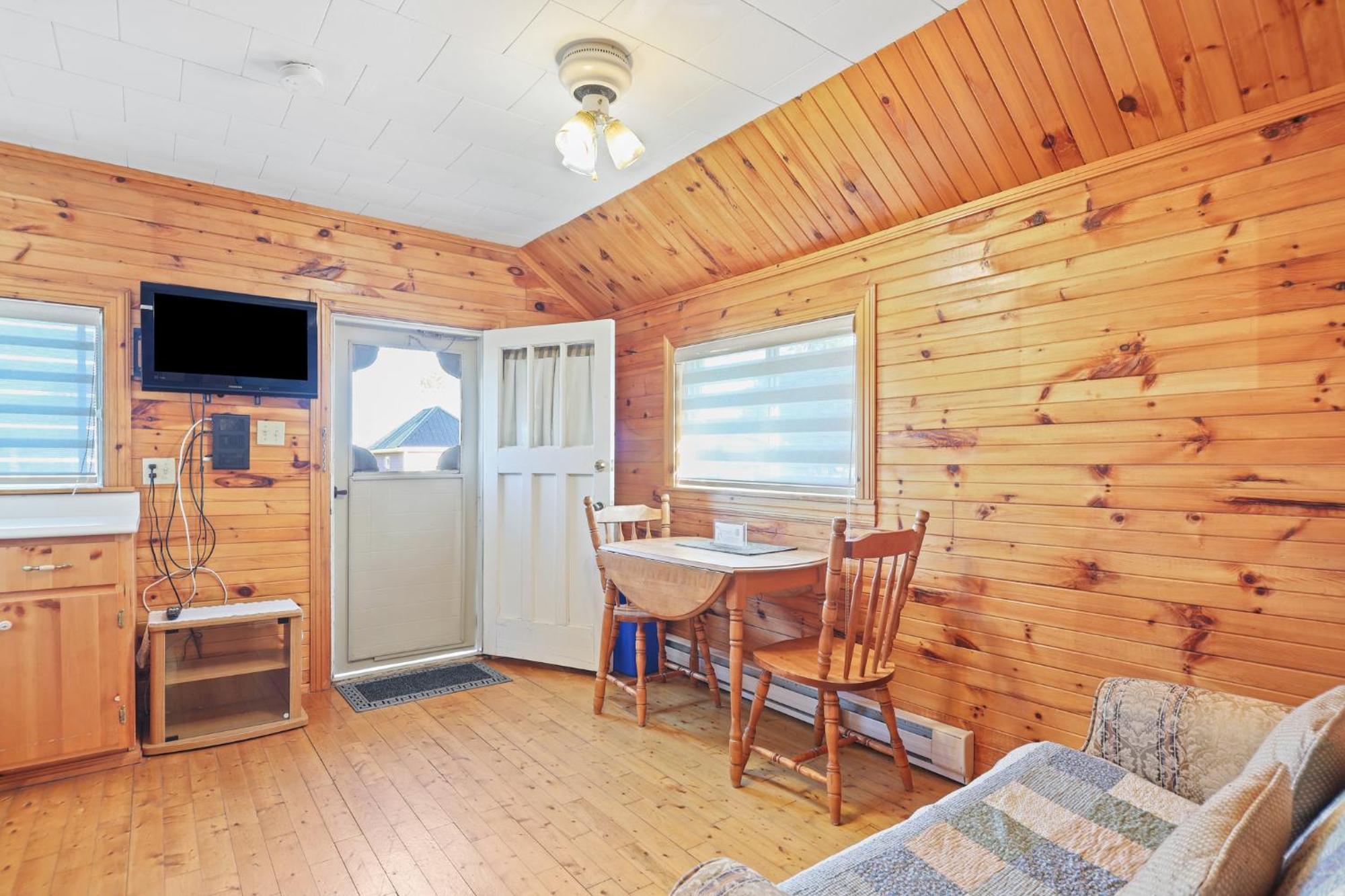 Avonlea Cottages Кавендиш Екстериор снимка